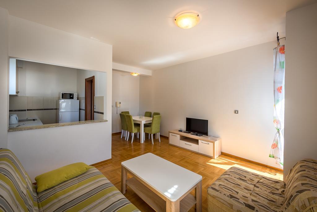 Apartments Montreal Будва Экстерьер фото