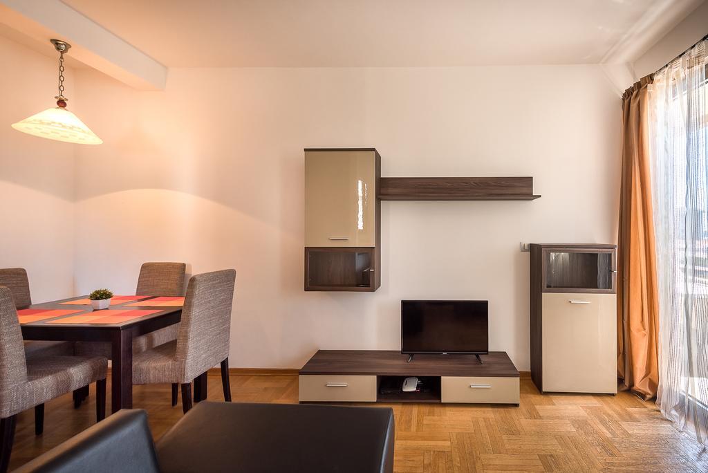 Apartments Montreal Будва Экстерьер фото